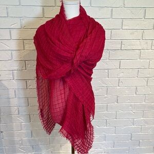 Anna & Ava Pink Textured Wrap Scarf NWT